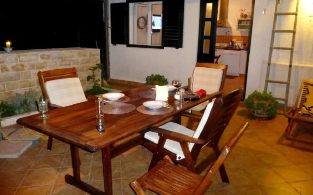 Ivica - 40 m From Beach - A2