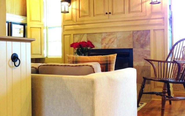 Kingsbrae Arms Inn