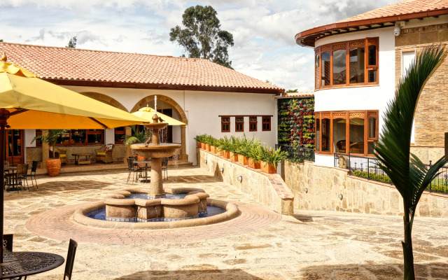 Hotel Campanario de la Villa