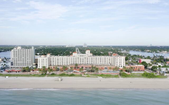 606 Apt Hollywood Beach