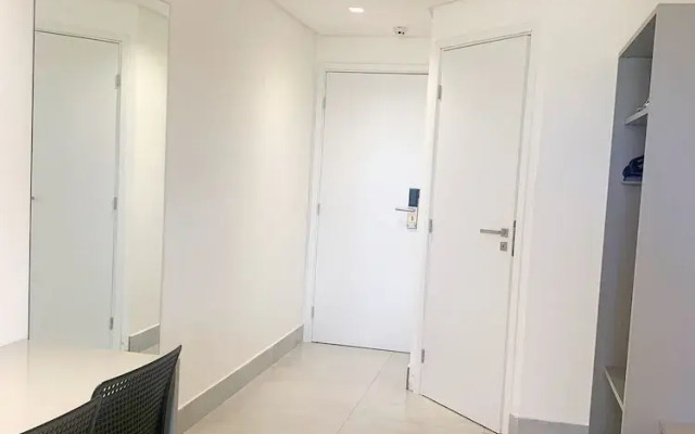 Arpoar Suites By Day By Day