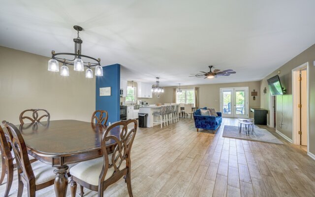 Milledgeville Home w/ Game Room & Private Dock!