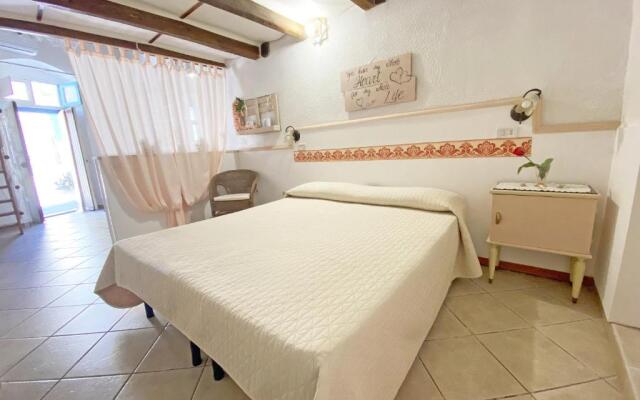 Mareantico Shabby Apartment