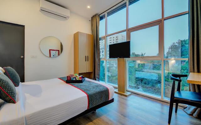 OYO Townhouse 059 Magarpatta