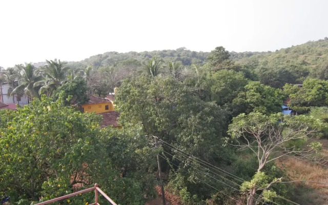 Rudra Holidays Guest House