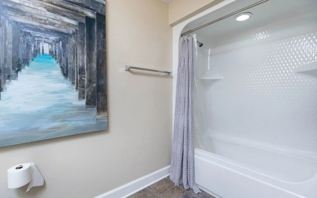 Phoenix Ix 1106 2 Bedroom Condo