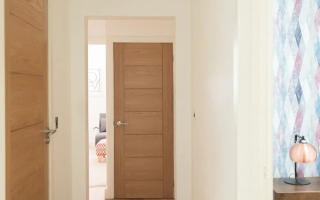 The White Wood Forest - Jewellery Quarter 3bdr Home