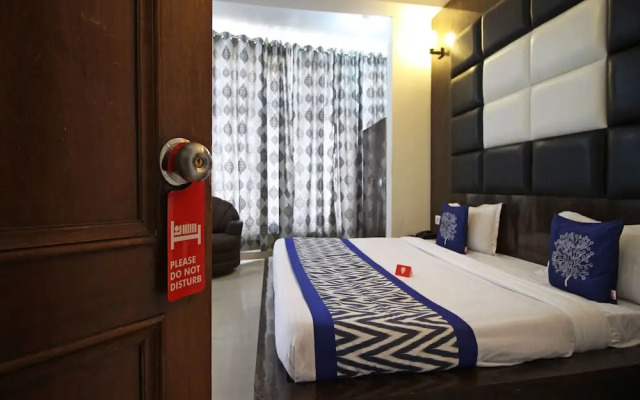 OYO 5855 Hotel Neelkanth