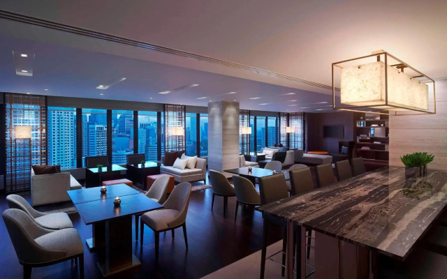 New World Makati Hotel
