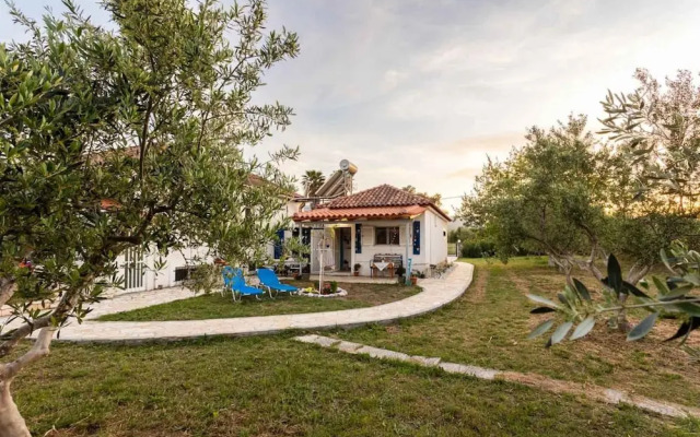 Petalidi Sunny Home One