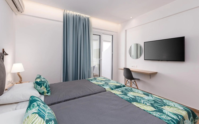 Sirocco Hotel