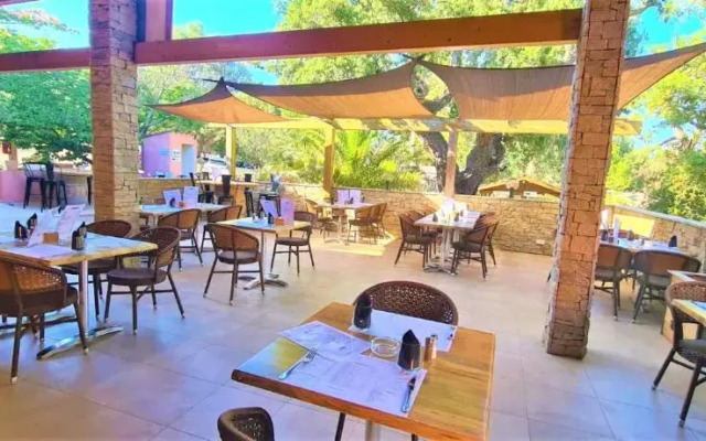 Camping Les Ilots D'Or