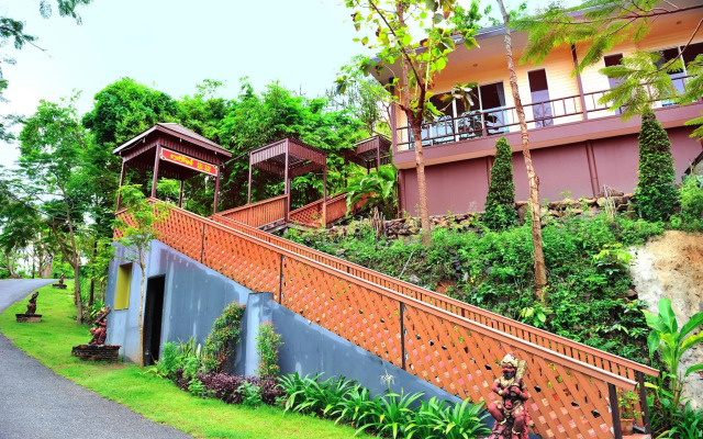 Raya Buri Resort