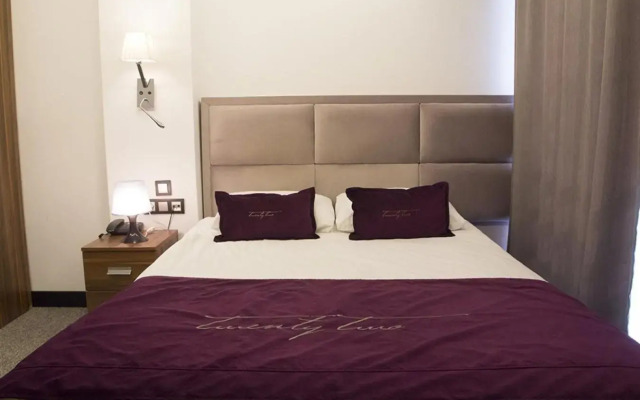 The 22 Hotel