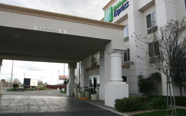 Holiday Inn Express Stockton Southeast