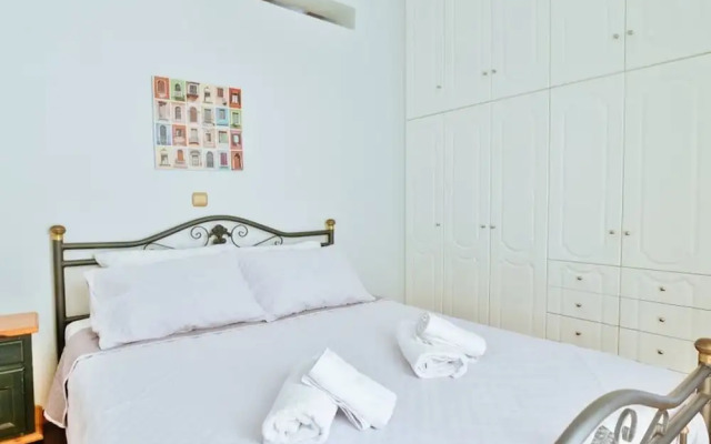 Charming 3-bedroom House in Tinos