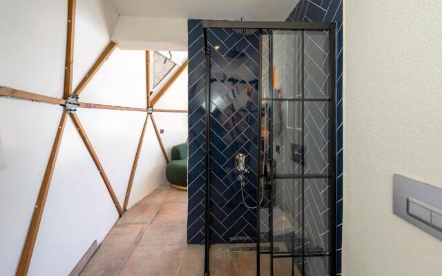 Kalkan Dome Suites & Deluxe-Glamping Holiday In Kalkan