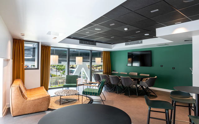 Best Western M-Treize Paris Asnieres