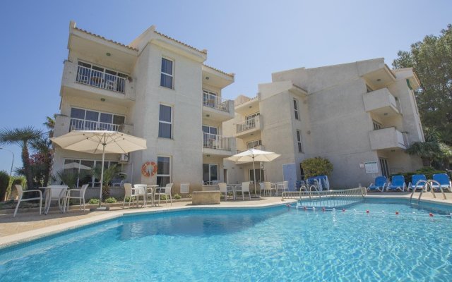 Apartamentos Massol