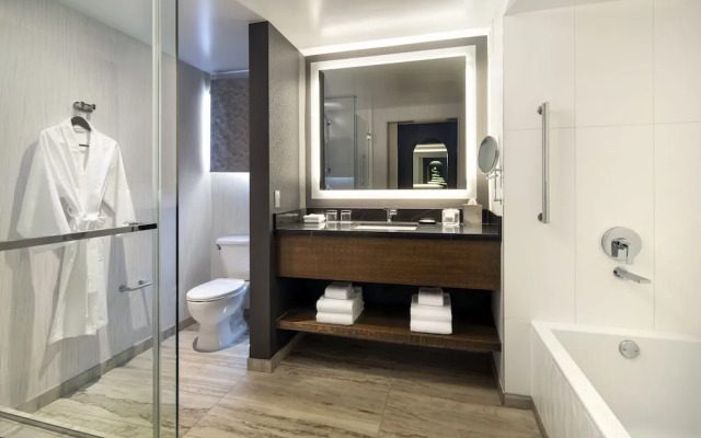 The Westin Palo Alto