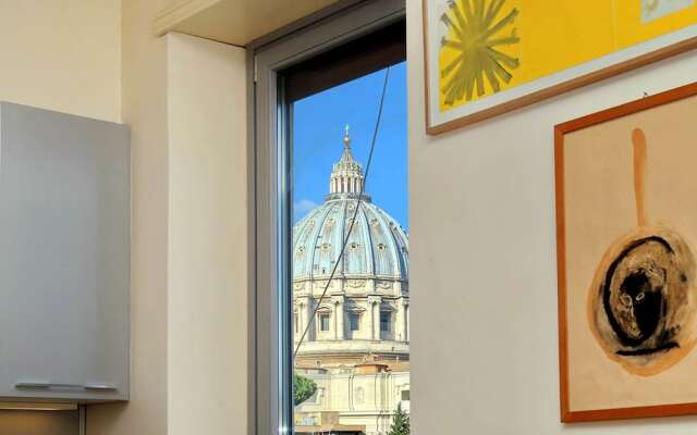 Saint Peter's Bright Apartment