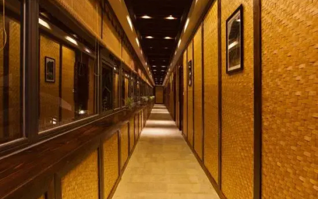 Hidden in mountains and valleys Guesthouse