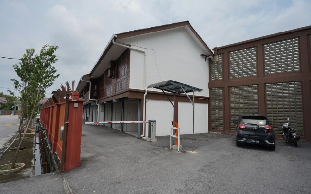 Little Kampung Studio