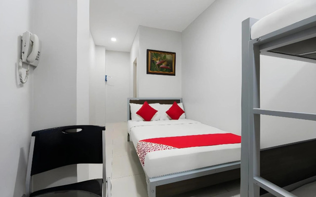OYO 152 Sangco Condotel
