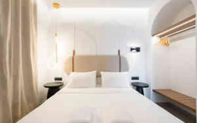 Vaya Suites by Omilos Hotels