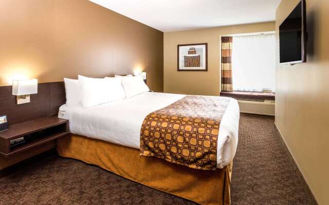 Microtel Inn & Suites By Wyndham Whitecourt