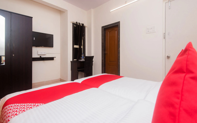 Yashodha Apartments by OYO Rooms