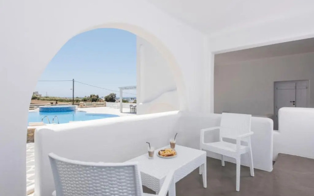 Cycladic Islands Hotel & Spa