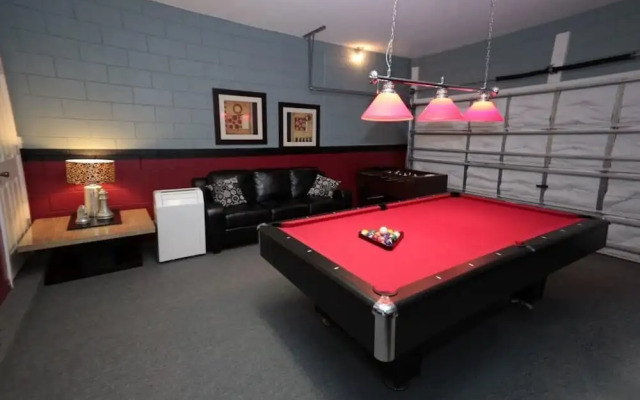 301 Las Fuentes Drive 6 Bedroom Home