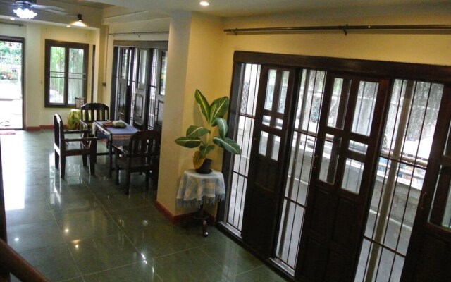 Chiang Mai Suit Home