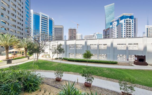 GreenFuture - Capital Bay Tower A