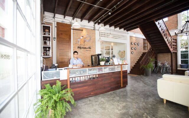 Memmoth Hostel In Lampang