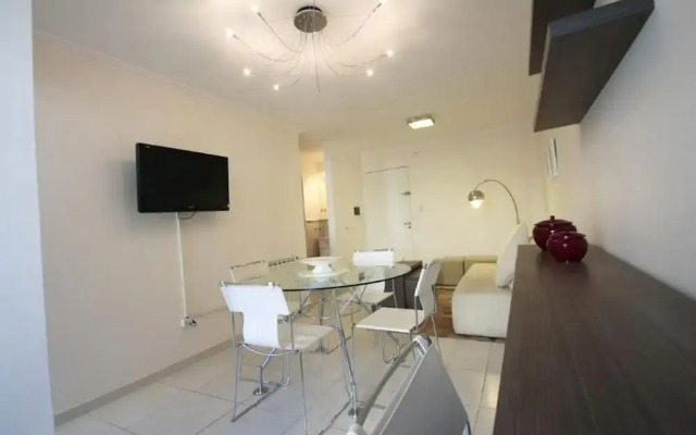 Bvd. Illia Flat MEC