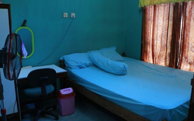 Sarjuni Homestay - Hostel