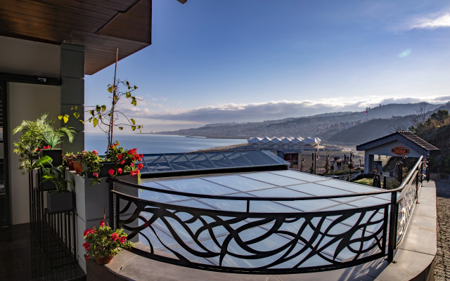 Peerless Villas Hotel