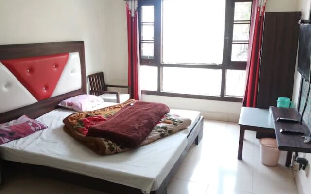 Hotel Natraj Palace
