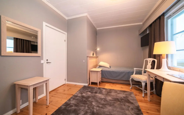 House of Northern Senses