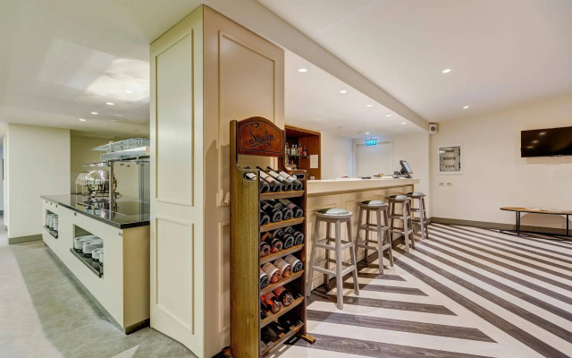 Plus Hotel Bostanci Atasehir