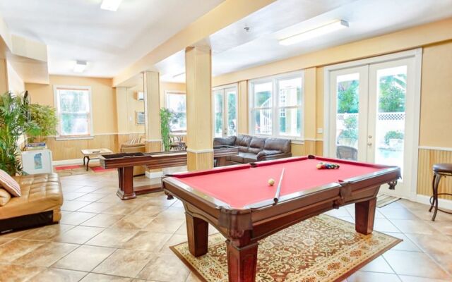 Mango Court