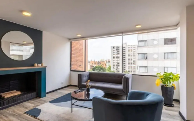 w Spectacular 2BR in Cabrera