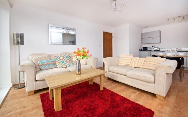 Liverpool City Stays - Liverpool Entire Place - Close to Airport EE1