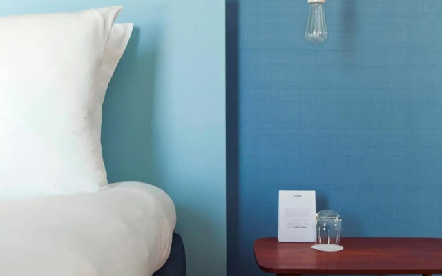 Vesper Hotel