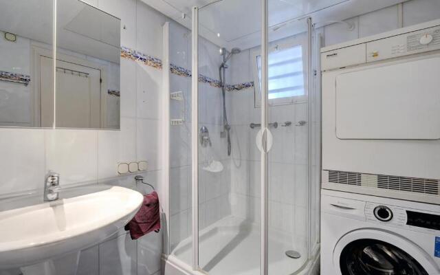 Apartment Boulevard 105