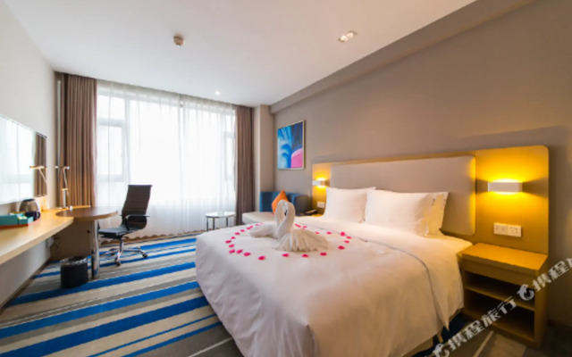 Fude International Hotel