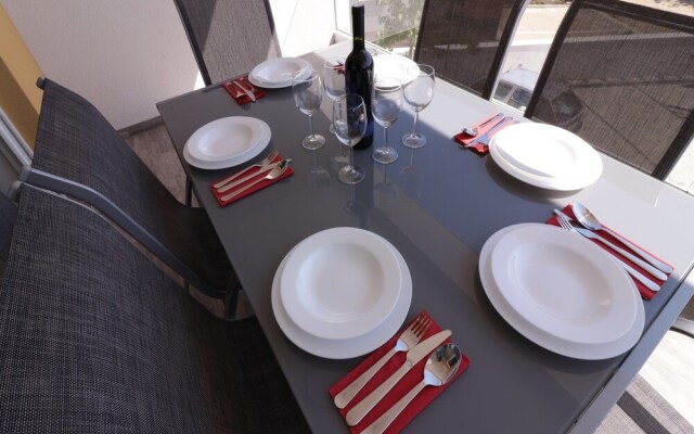 Apartments & Rooms Danivan Pool Villas