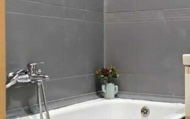 Суточно, ул. Линейная д. 122